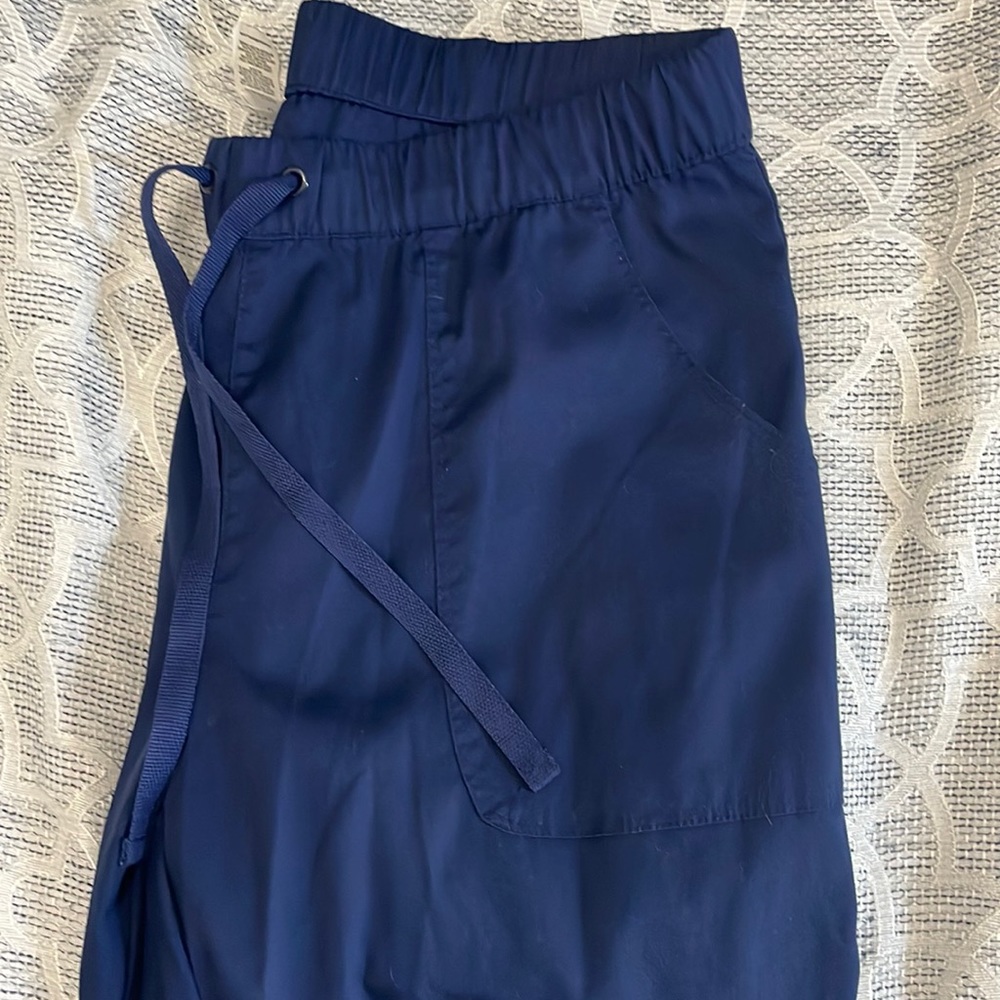 Scrub pants